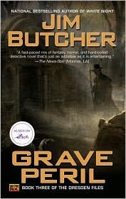 Grave Peril (The Dresden Files #3)